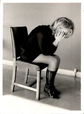 LG33 1970 Original Photo MOODY PORTRAIT OF BLONDE WOMAN Leather Boots Leggy picture