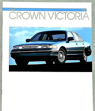 1993 FORD CROWN VICTORIA SALES BROCHURE CATALOG ~ 16 PAGES ~ 9