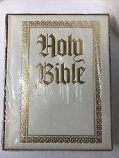 Deluxe Family Bible, Division Referenced Edition, KJV picture