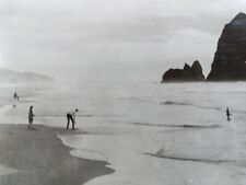 Vintage RPPC. Clam Digging Haystack Rock Cannon Beach, Oregon.  1939 - 50 (M14) picture