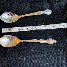 VINTAGE LOT 2 SUGAR SPOONS 1874 ROGERS BROS. STAINLESS+International Silver picture