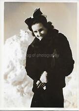 5 x 7 FOUND PHOTOGRAPH Vintage Black And White 1940's WOMAN Original 15 12 R picture