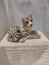 🔥 Vintage Living Stone White Tiger Laying Blue Eyes 1989 picture