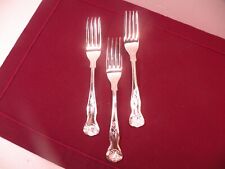 Set Of 3 Wallace Silverplate KINGS Plume Shell Salad Forks 7 1/4
