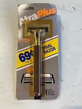 Vintage 1985 Brand New Gillette Atra Plus Metal Razor Made in US Trial size picture