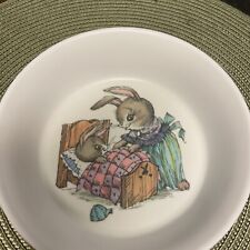 Vintage Children's Oneida Deluxe Rabbit Bowl 3243 6½