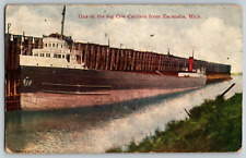 Michigan, Escanaba - One of the Big Ore Carriers - Vintage Postcard - Posted picture