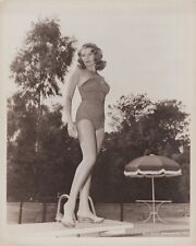 HOLLYWOOD BEAUTY RITA HAYWORTH STYLISH POSE STUNNING PORTRAIT 1950s Photo C37 picture
