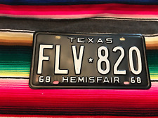 1968 TEXAS   PASSENGER LICENSE  PLATE  FLV820 picture