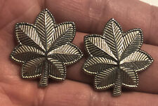 Vintage Lieutenant Colonel Silver Oak Leaf Insignia Military Pins Matching Pair picture