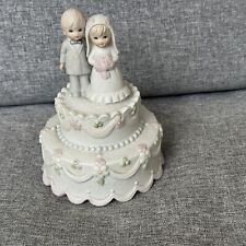 THE CHRISTOPHER COLLECTION BY LEFTON WEDDING CAKE TOPPER MUSIC BOX VINTAGE 1983 picture