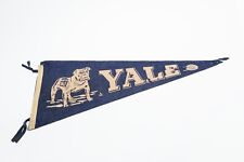 Large Early Vintage Yale University Bulldogs Football Souvenir Felt Pennant 29