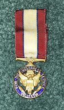 Original Post WWII Miniature Distinguished Service Medal picture
