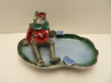 VINTAGE 1950 CERAMIC FROG PRINCE ON LILLY PAD FIGURINE FROM OCCUPIED JAPAN #8 picture