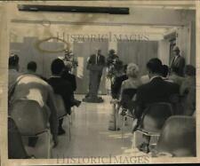 1969 Press Photo Audience and speaker at Youth Study Center addition meeting picture