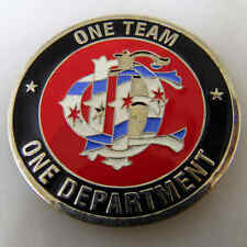CHICAGO FIRE COMMISSIONER ONE DEPARTMENT ONE TEAM CHALLENGE COIN picture