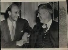 1946 Press Photo Commerce Secretary Henry Wallace and Democratic James Roosevelt picture