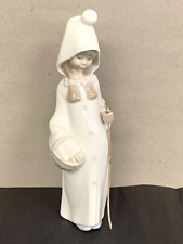 Retired LLadro Spain Figurine # 4678 Shepherdess With Basket & Stick Glossy picture