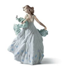 Lladró Summer Serenade 12.75 inch Statue Figurine - Blue/White picture