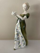 Vintage Royal Doulton Veneta H.N. 2722 Figurine 7 3/4 Inch Tall Excellent  picture