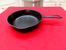 Vintage WAGNER WARE No. 5 Cast Iron SKILLET 1055E SITS FLAT SMOOTH FINISH L5.24 picture