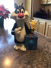 VINTAGE SYLVESTER THE CAT AND TWEETY BIRD 1972 COIN PIGGY BANK picture