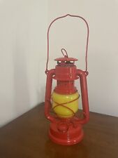 Vtg Red Original Nier-Feuerhand Western Germany 275 Baby Lantern Yellow Globe picture