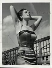 1955 Press Photo Sheila Bradley starring in 