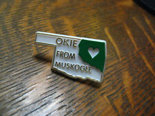 🇺🇸 Oklahoma Okie From Muskogee Vintage Lapel Pin - Merle Haggard Song Souvenir picture
