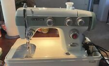 VINTAGE JANOME NEW HOME Deluxe Sewing Machine green Working W/Case Attachments picture