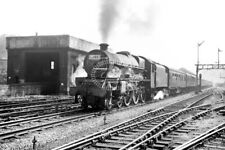 PHOTO BR British Railways Steam Locomotive Jubilee 45581 at Sowerby Bridge 1966 picture