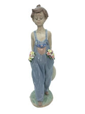 Lladró Figurine #7650 - 'Pocket Full of Wishes' picture