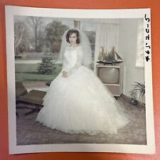 VINTAGE PHOTO 1970s COLOR SNAPSHOT beautiful bride wedding dress picture