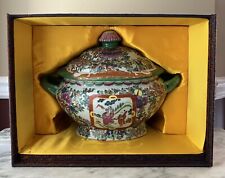 VTG Large Chinese Rose Medallion Porcelain Tureen + Box, Gift To US Army General picture