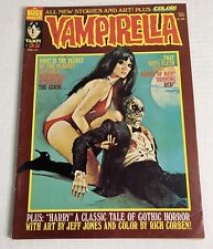 VAMPIRELLA Magazine #32 April 1974  Super Hot Cover picture