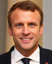 FRENCH PRESIDENT  Emmanuel Macron PHOTO  (176-L) picture