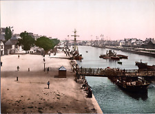 France, Lorient. Port du Commerce. vintage print photochromie, vintage photoch picture