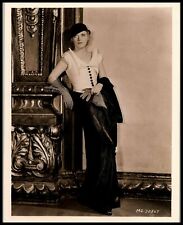 MARION DAVIES ADORABLE PORTRAIT 1930s STYLISH POSE HOLLYWOOD GOWN ORIG Photo 558 picture