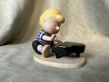 Vintage Westland Peanuts Collection Schroeder at Piano Porcelain Figurine #8220 picture