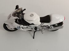 MAISTO SUZUKI GSX1300R Hayabusa White Diecast Motorcycle Bike  picture