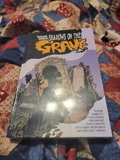 Shadows on the Grave (Dark Horse Comics January 2018) picture
