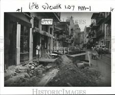 1983 Press Photo Bourbon Street Sidewalk Resurfacing Construction, New Orleans picture