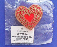 Hallmark PIN Valentines Vintage HEART GOLD FILIGREE 1976 Holiday Brooch NEW MIP picture