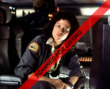 Sigourney Weaver in Alien wearing Nostromo jacket 8X10 PHOTO #8838 picture