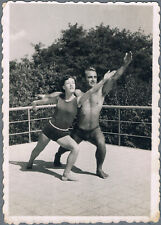 1950s Shirtless Guy Trunks Bulge Beefcake Man Pretty Girl In Bikini Vtg Photo picture