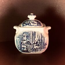 LIBERTY BLUE HISTORIC COLONIAL SCENES BETSY ROSS SUGAR BOWL WITH LID picture