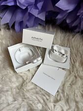 🎶Apple AirPods Pro 1st Generation With Earphone Earbuds Wireless Charging picture