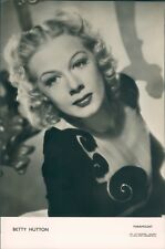Paramount  Photograph Actress Icy Blonde Betty Hutton Vintage 1946 Bombshell  picture