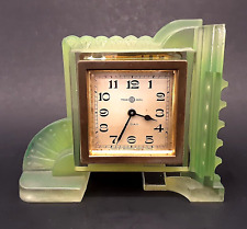 Vintage 1930s Art Deco SEIKOSHA Vaseline Green Frosted Glass Desk Mantel Clock picture