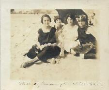 Vintage SMALL FOUND PHOTOGRAPH bw A DAY AT THE BEACH Original JD 110 6 X picture